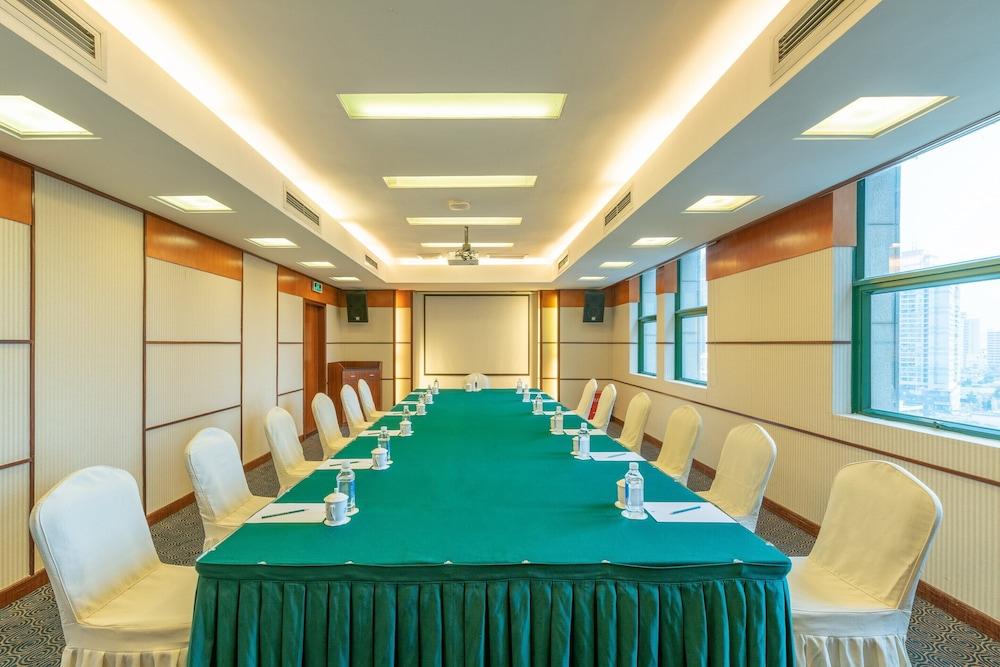 Shenzhen Dongmen Metropark Suites Hotel Exterior photo