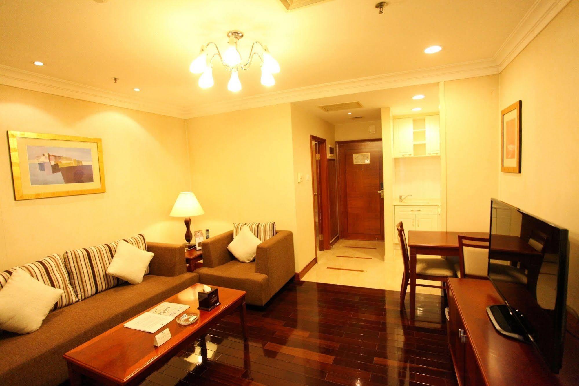 Shenzhen Dongmen Metropark Suites Hotel Exterior photo